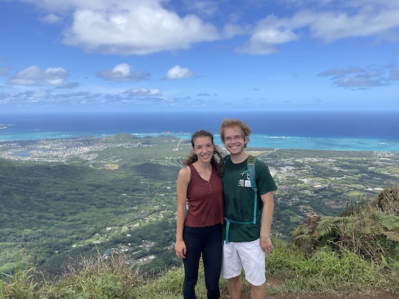 on top of the wiliwilinui trail